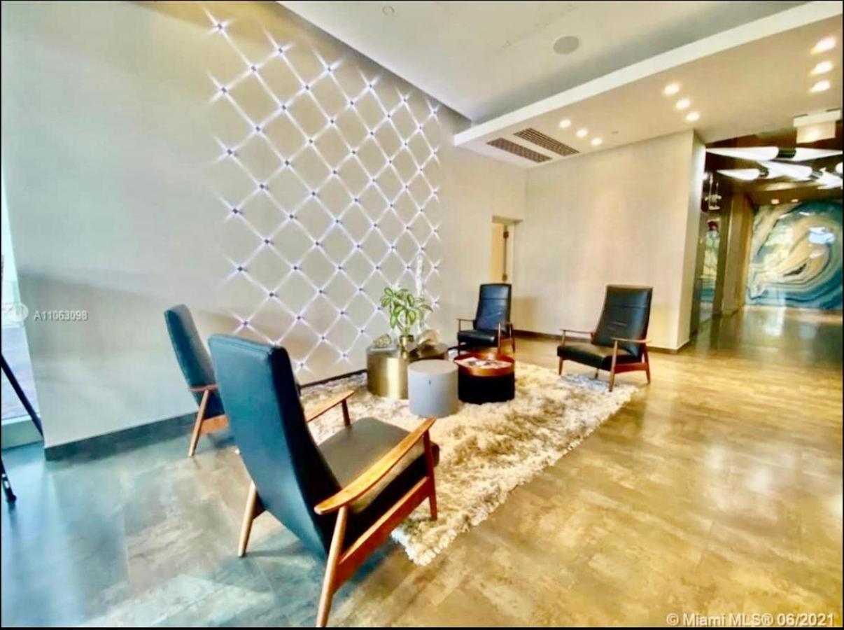 מיאמי Spacious 2Bd 2Bth At Midblock מראה חיצוני תמונה