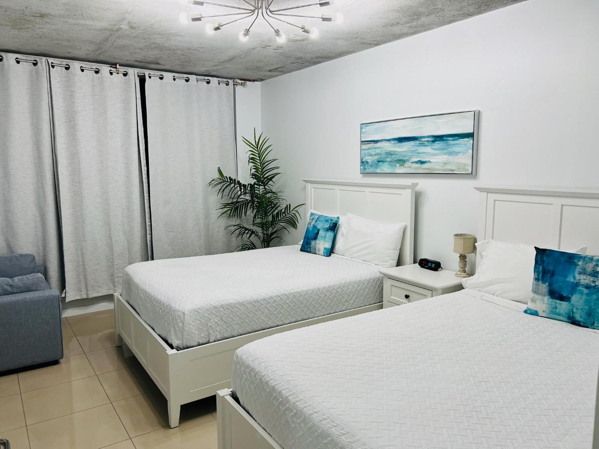מיאמי Spacious 2Bd 2Bth At Midblock מראה חיצוני תמונה